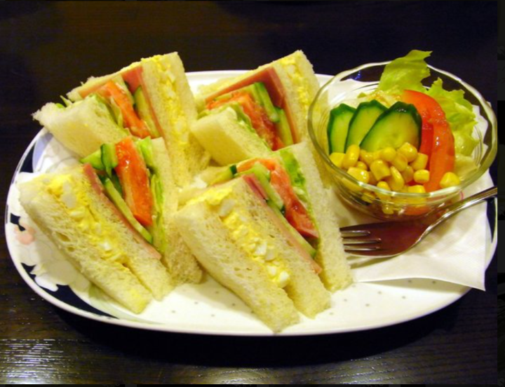 ドリヤン洋菓子店のサンドイッチ