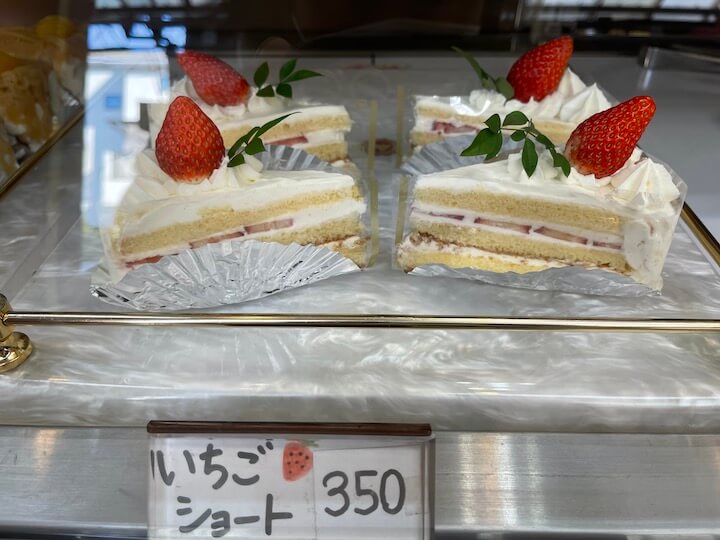 小平市にある洋菓子の店ナイトーのショートケーキ